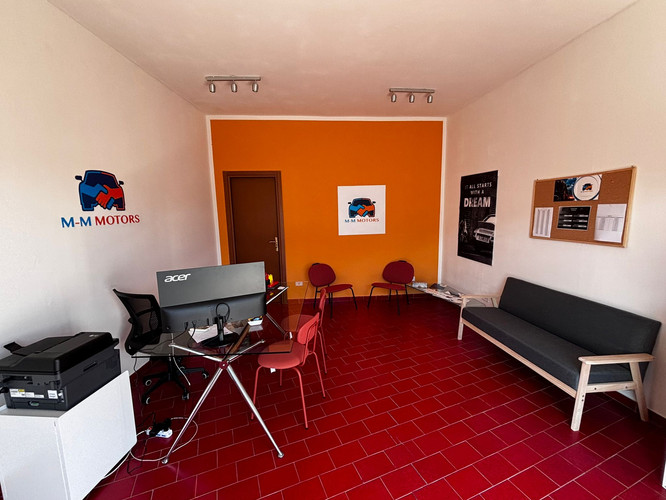 dealer showroom